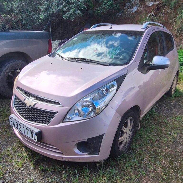 CHEVROLET SPARK - véhicule d'occasion à Nouméa