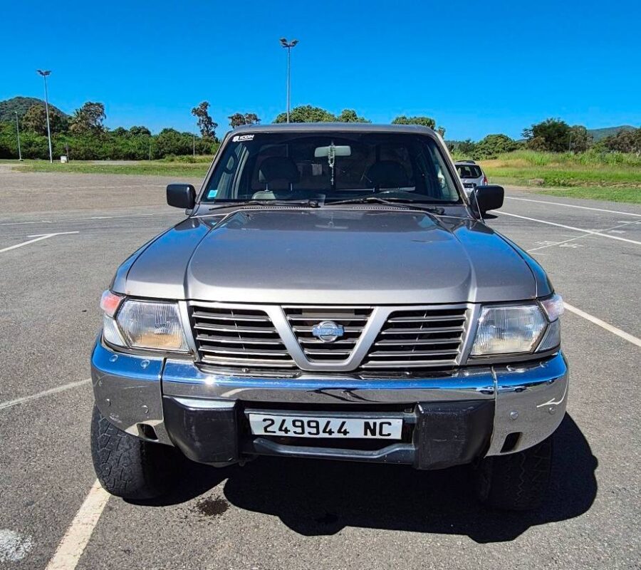 NISSAN PATROL Y61 4.2L - véhicule d'occasion à Nouméa