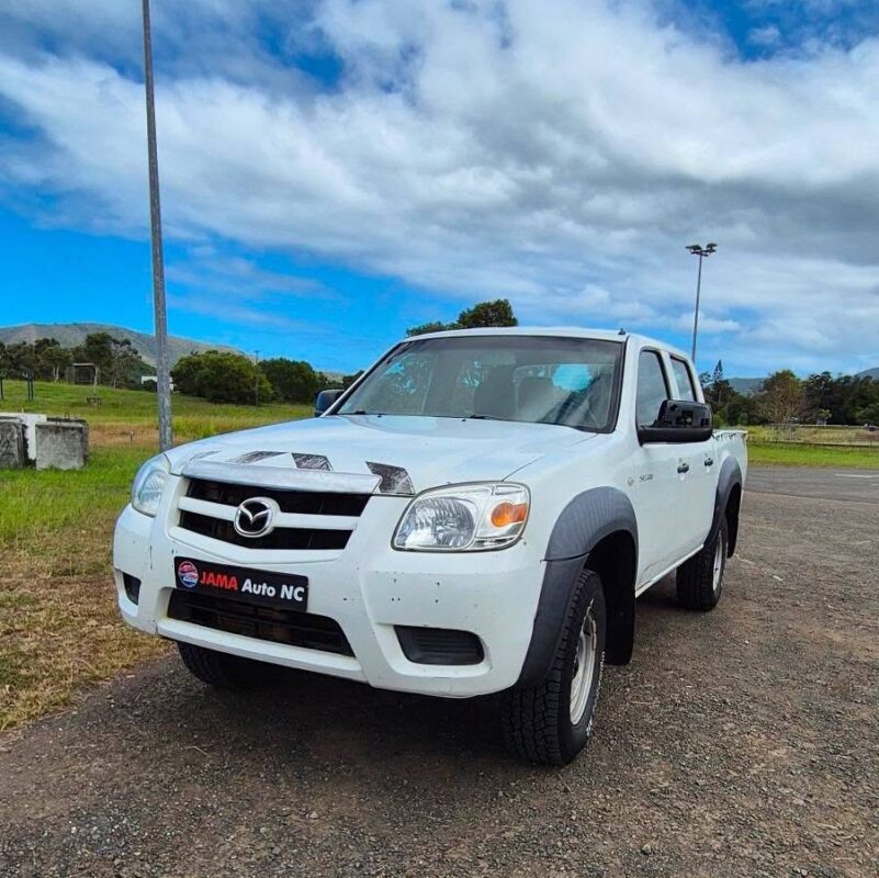 MAZDA BT-50 DOUBLE CABINE 4×4 DIESEL - véhicule d'occasion à Nouméa