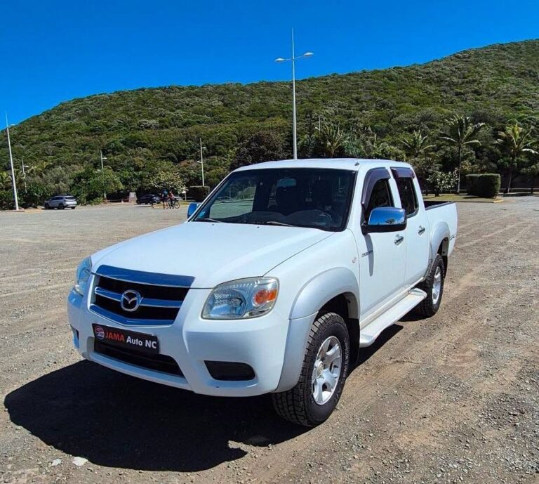 MAZDA BT-50 4×4 DOUBLE CABINE – 2011 - véhicule d'occasion à Nouméa