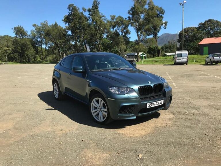 BMW X6 V8 BITURBO 550CH – MONSTRE - véhicule d'occasion à Nouméa