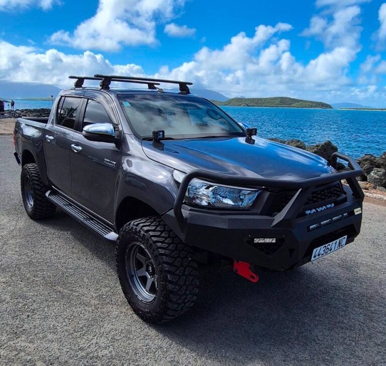 TOYOTA HILUX REVO 2.8 4×4 – FULL PRÉPARÉ - véhicule d'occasion à Nouméa