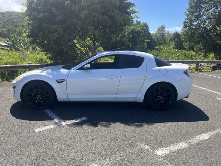 MAZDA RX-8 2012 - véhicule d'occasion à Nouméa