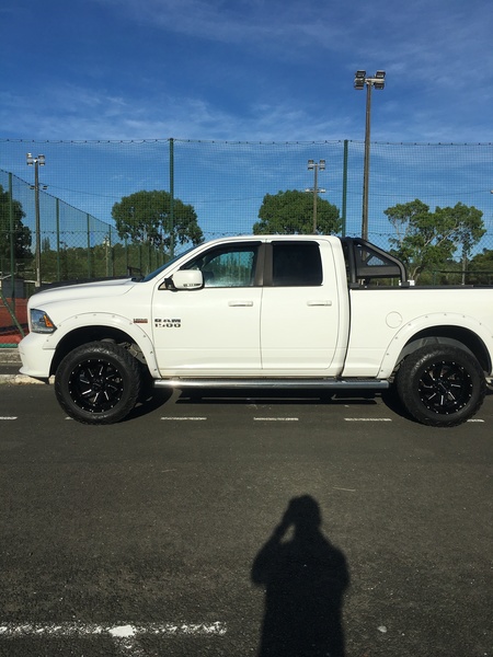 DODGE RAM 1500 – FULL ÉQUIPÉ - véhicule d'occasion à Nouméa