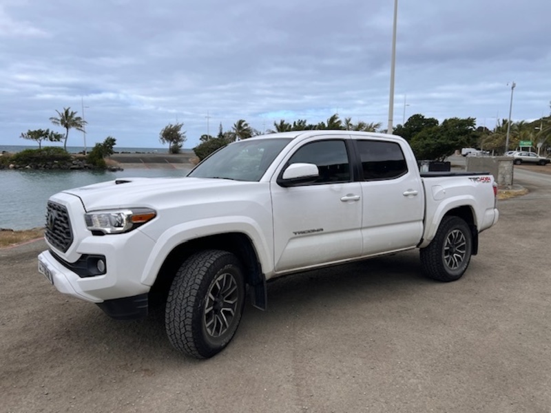 TOYOTA TACOMA 2020 - véhicule d'occasion à Nouméa
