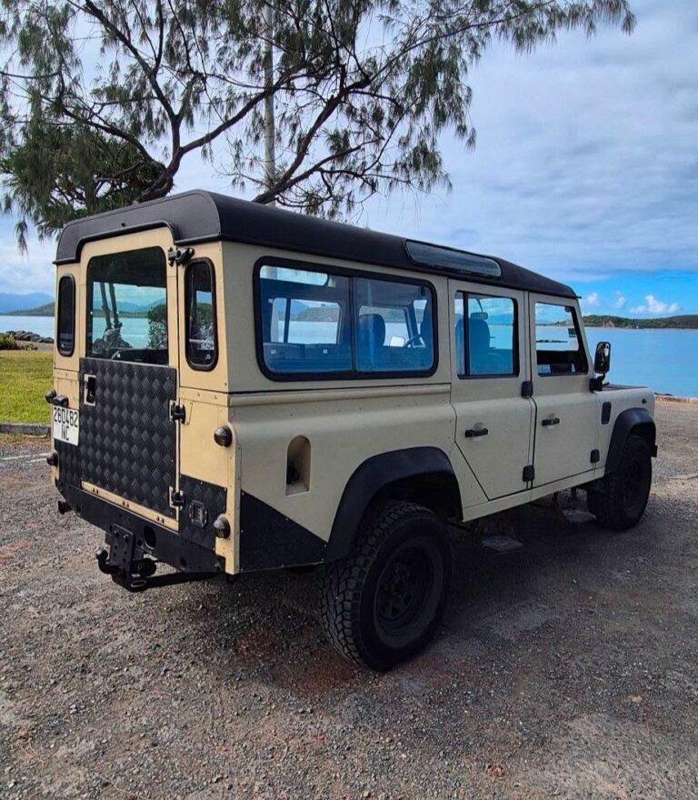 LAND ROVER DEFENDER 110 – 2007 - véhicule d'occasion à Nouméa