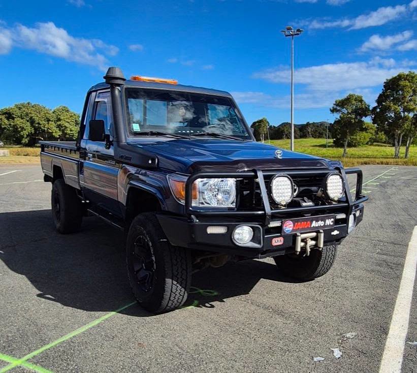 TOYOTA LAND CRUISER HZJ79 – 4.2 DIESEL – 4×4 – 2020 - véhicule d'occasion à Nouméa