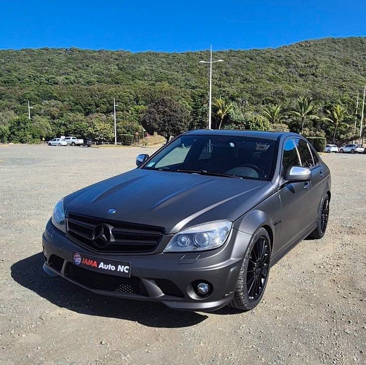 MERCEDES-BENZ C63 AMG V8 6.2 – PERFORMANCE AMG - véhicule d'occasion à Nouméa